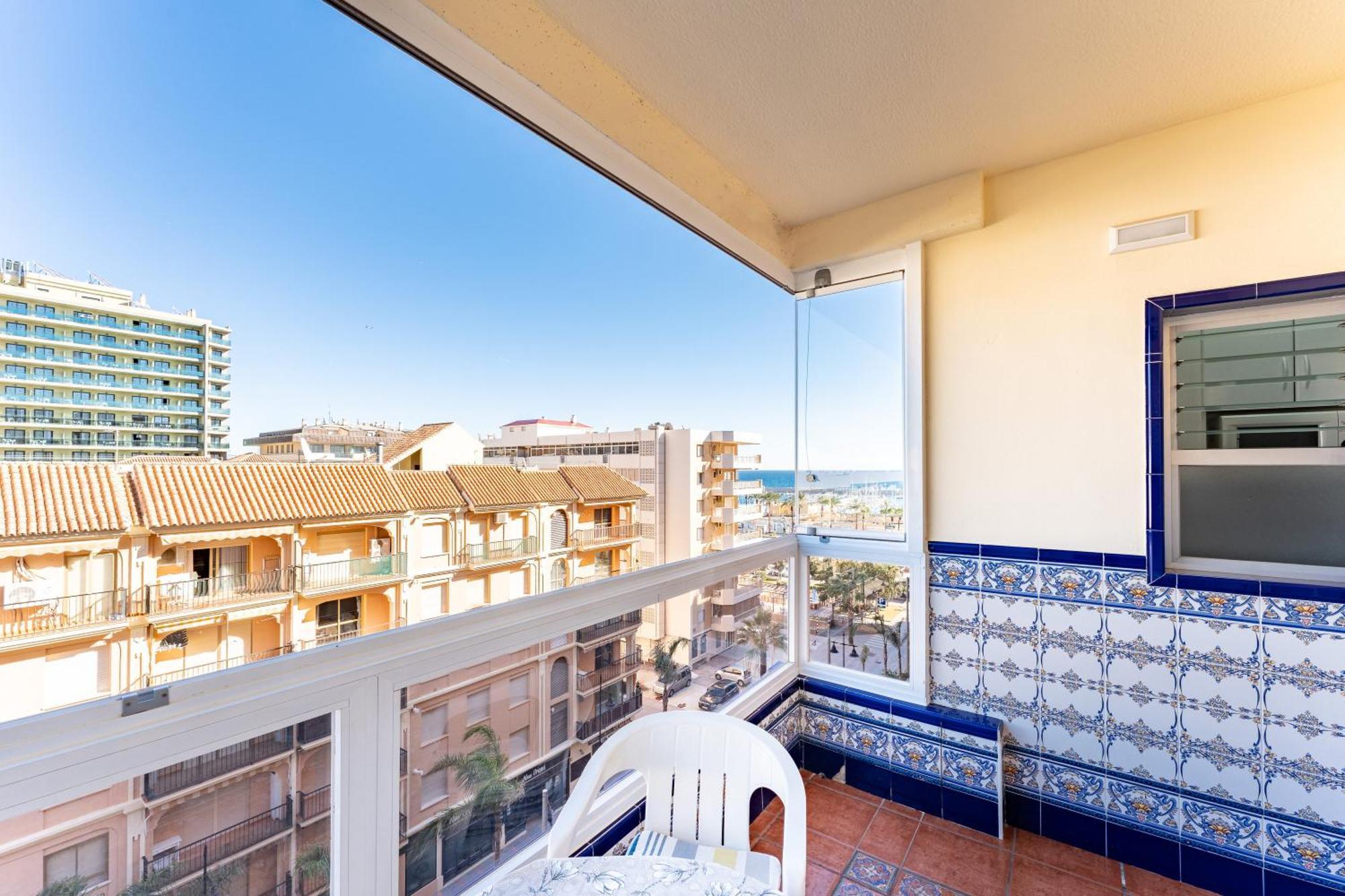 Pyr Studio Apt Partial Seaview 丰希罗拉 外观 照片